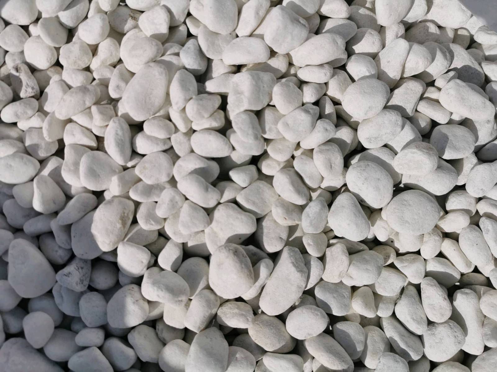 Gravier roul marbre blanc pur en stock permanent  Aubagne et ses alentours