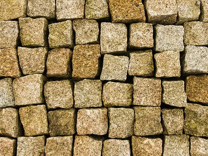 Pav en granit jaune pour cration d'alles de jardin en stock sur Aubagne