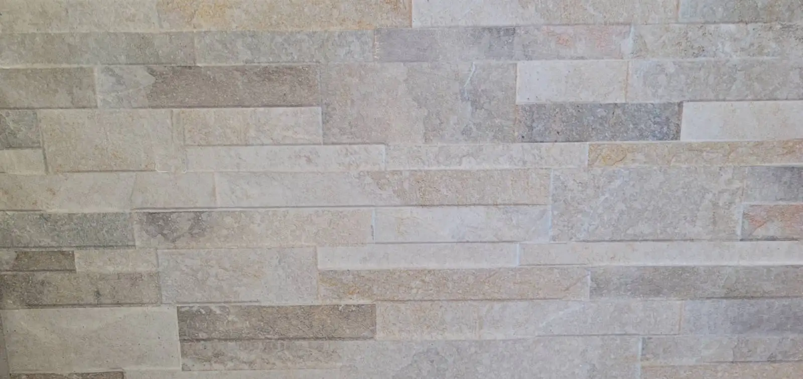 Imitation pierre de parement couleur listello grigio pour vos rev�tements de fa�ade int�rieurs et ext�rieurs en stock sur Aubagne et ses alentours